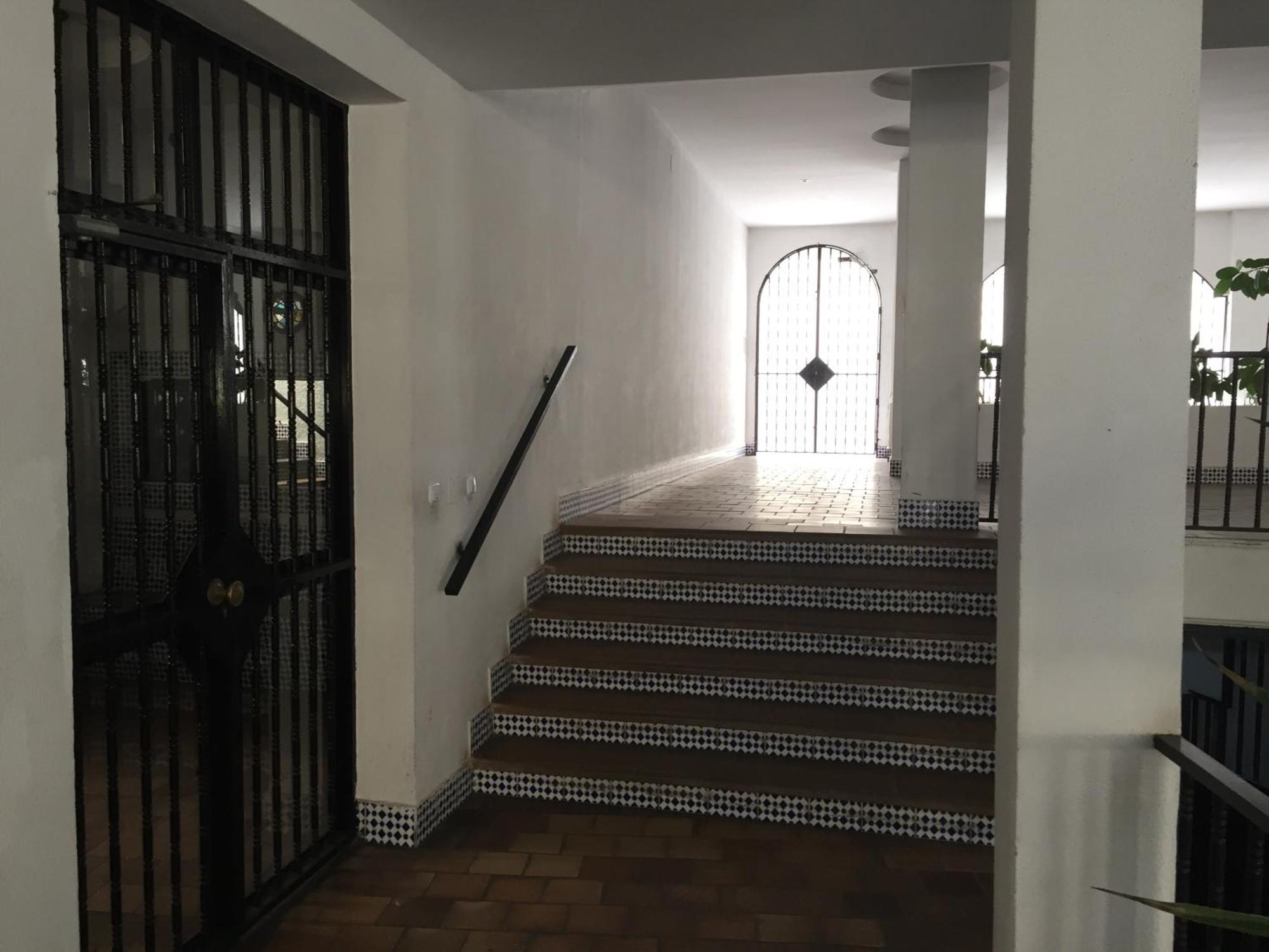 El Cortijuelo. Magnificent Triplex Terraced House With Rooftop Of 18M2, Overlooking The Sea. Parking Torremolinos Esterno foto