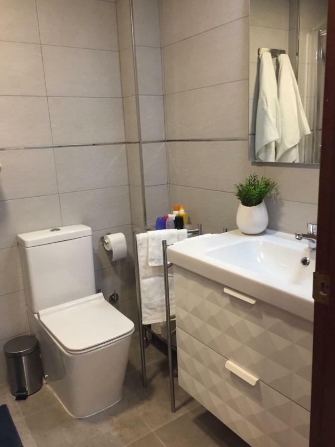 El Cortijuelo. Magnificent Triplex Terraced House With Rooftop Of 18M2, Overlooking The Sea. Parking Torremolinos Esterno foto